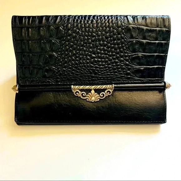 Brighton Alligator Embossed Leather Clutch/Organizer - Picture 7 of 13